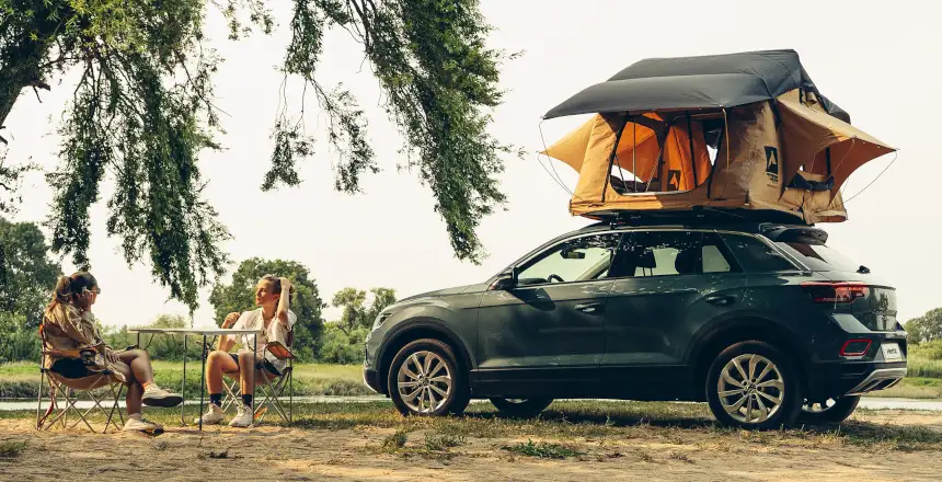 Hertz Mietwagen mit Dachzelt, buchbar in Portugal