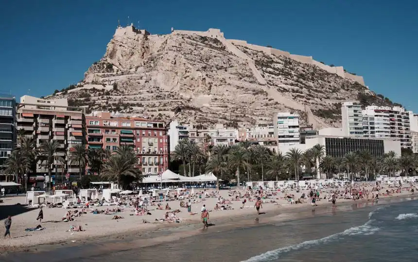 alicante-spanien-castillo-santa-barbara Die Burg Castillo Santa Barbara in Alicante, Spanien