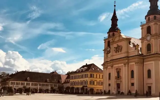 Marktplatz mit Stadtkirche Ludwigsburg