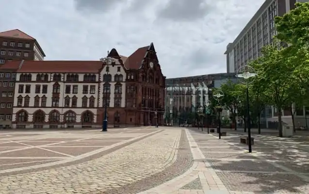 Das Alte Stadthaus am Friedensplatz in Dortmund