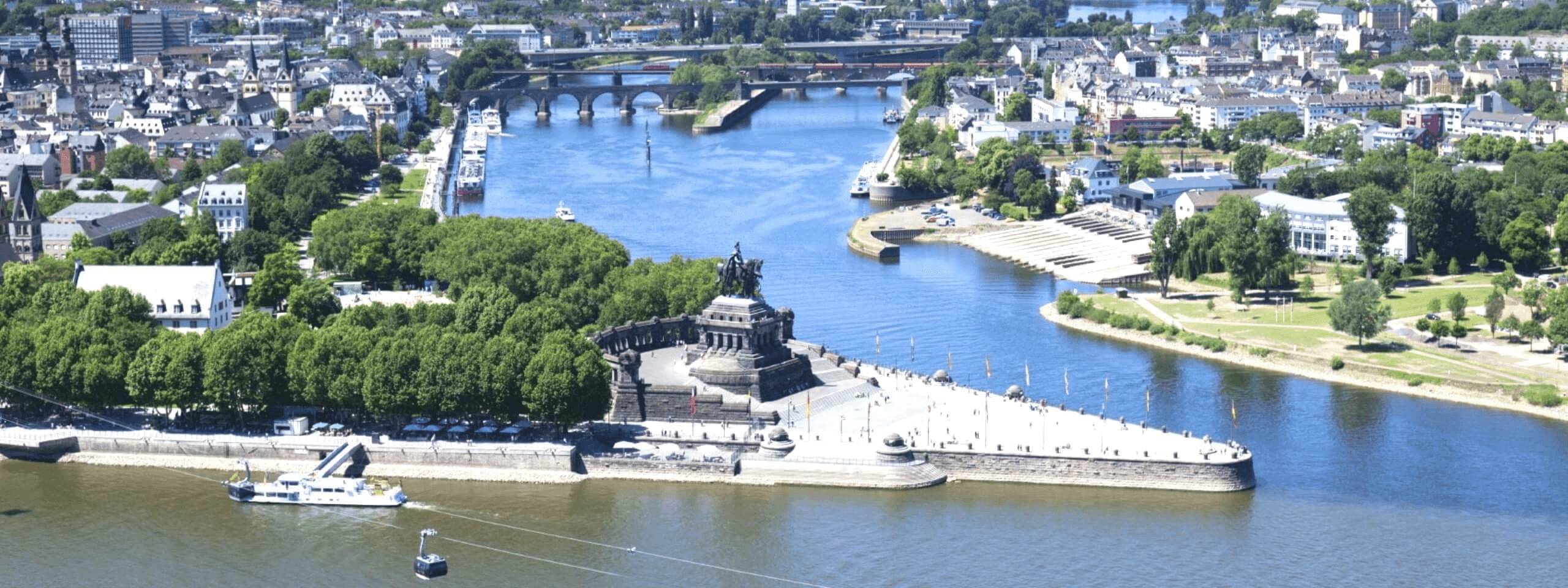 adac autovermietung koblenz istock 000016797604