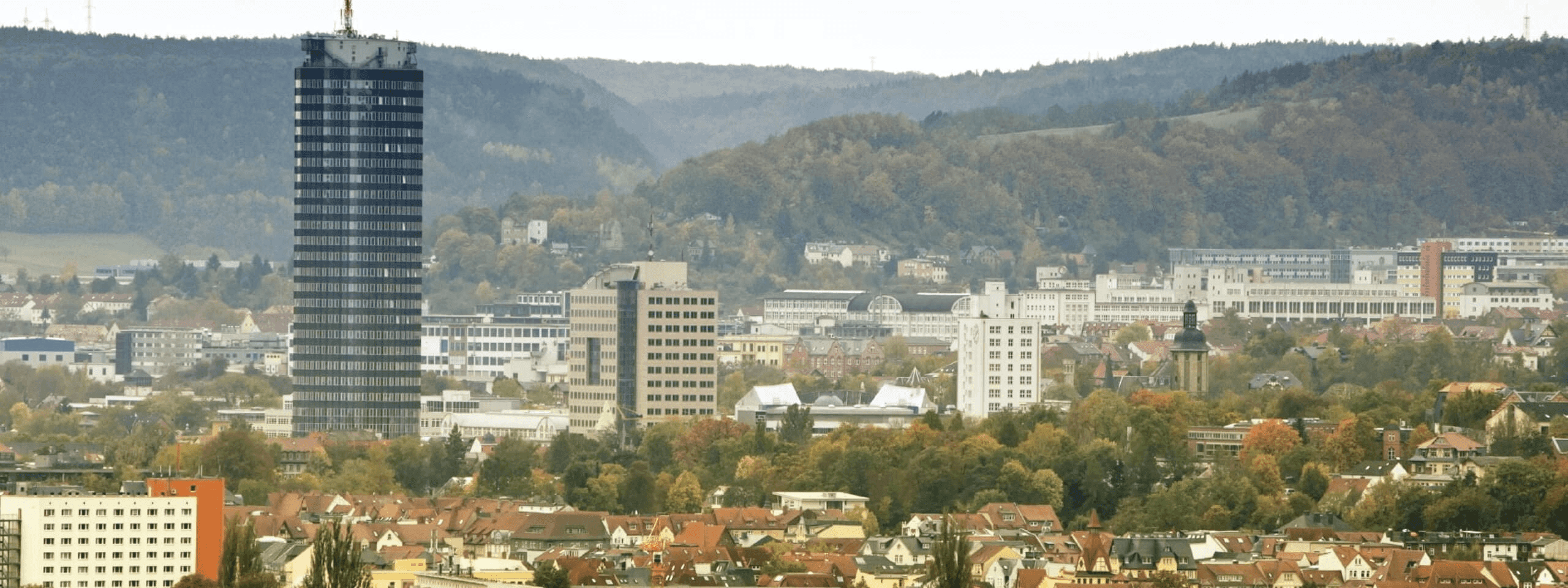 adac autovermietung jena istock 000018256720