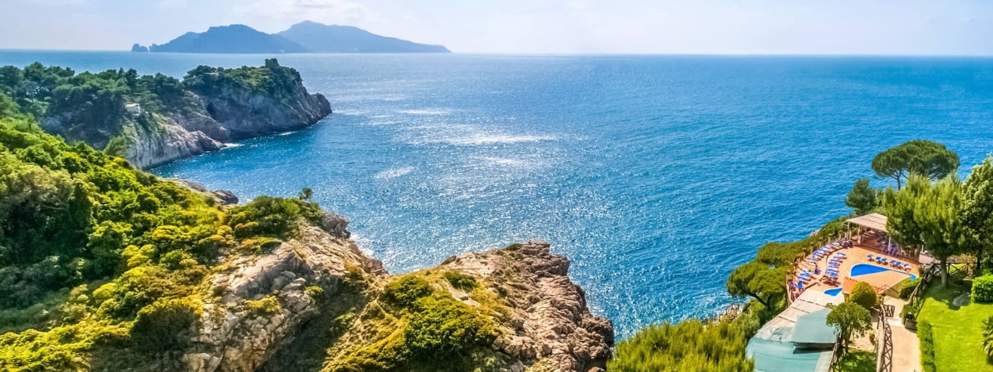 italien amalfie küste blick auf capri fotolia 77544704